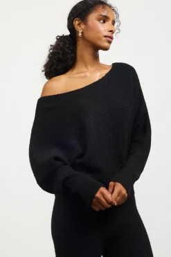 SKIES ARE BLUE Boatneck Ribbed Knit Sweater* Sweaters
