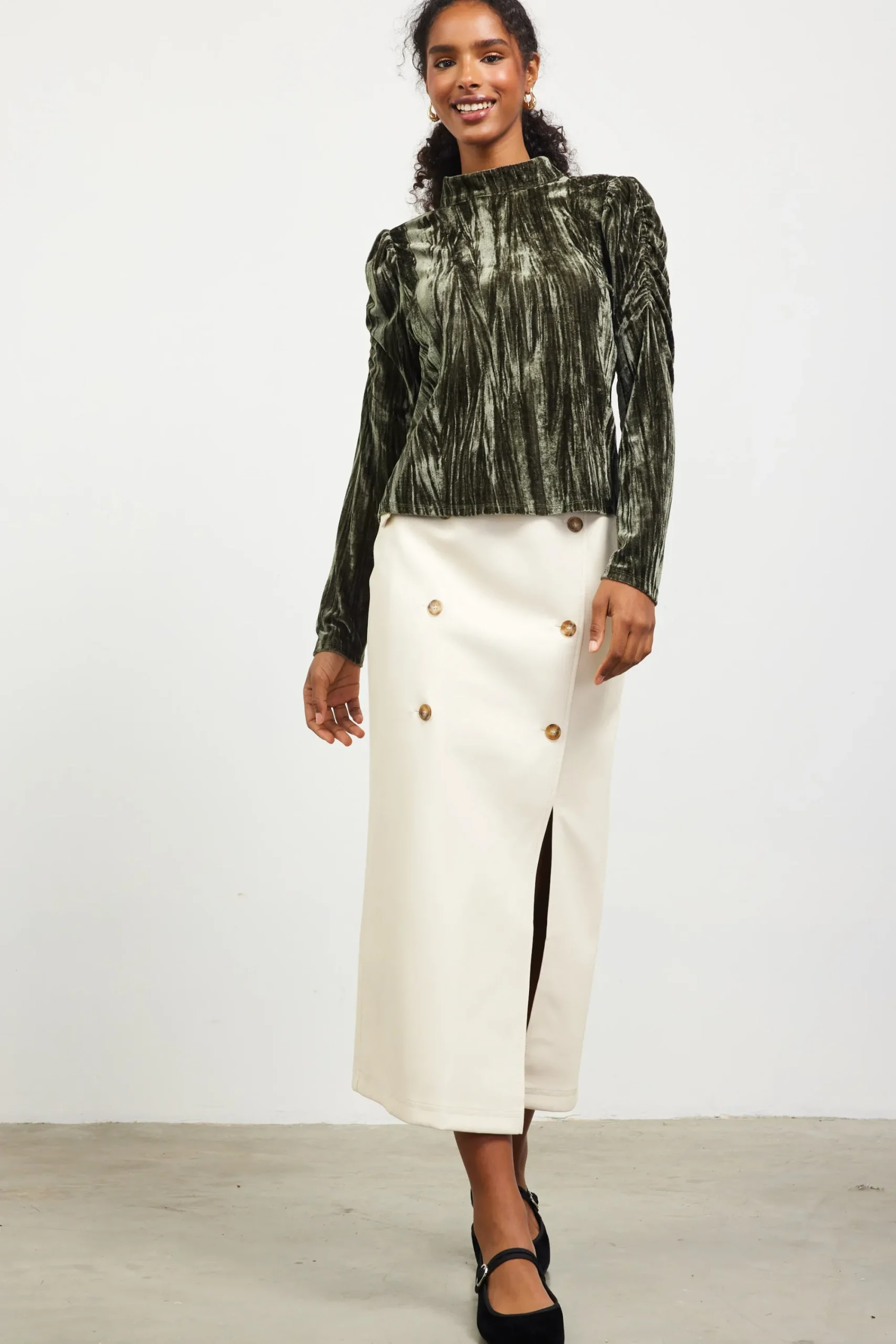 SKIES ARE BLUE Crinkled Velvet Mock Neck Top* Long Sleeve Tops