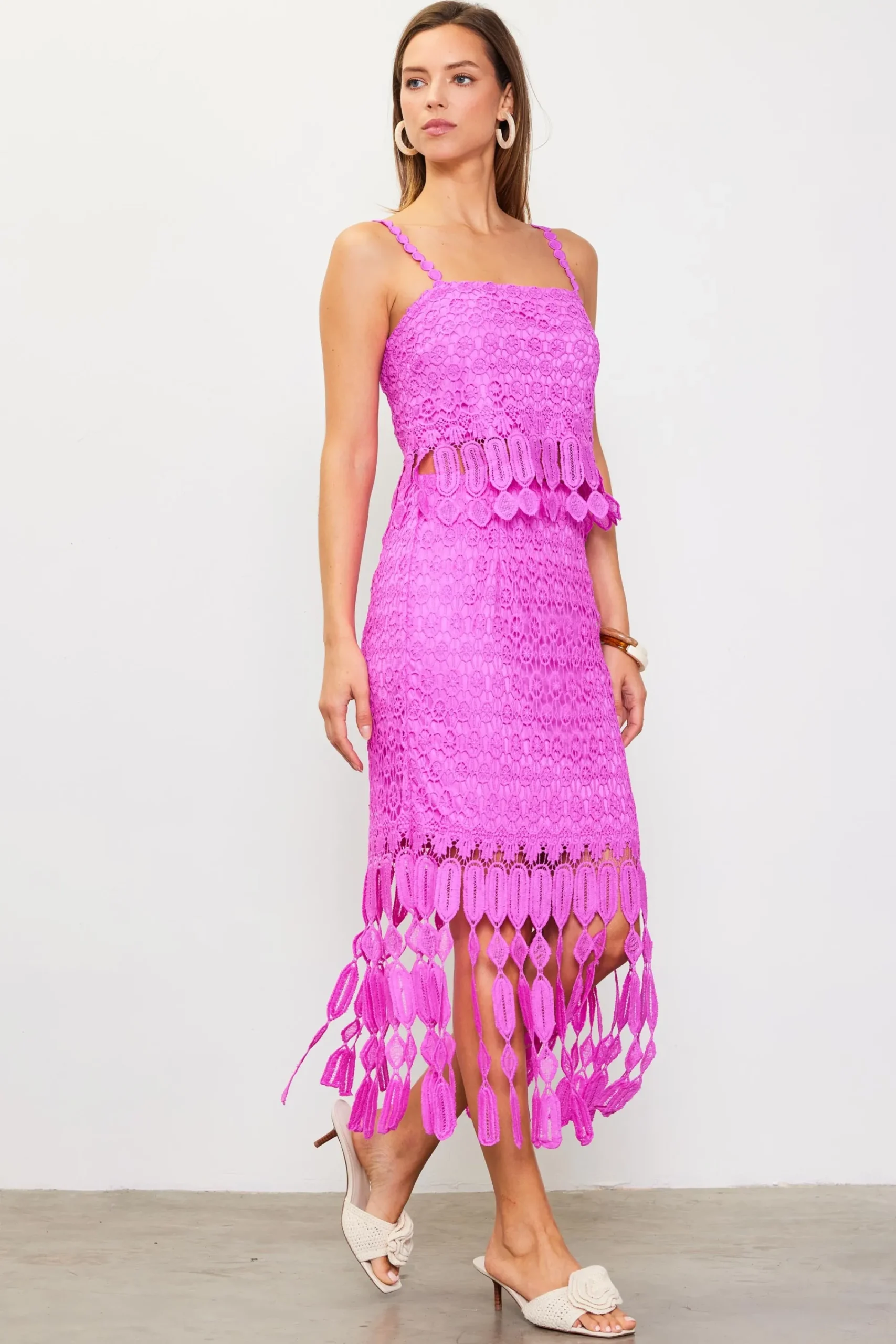 SKIES ARE BLUE Crochet Cami With Fringe Detail* Sleeveless Tops