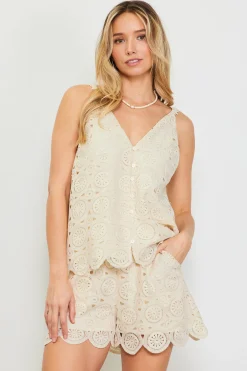 SKIES ARE BLUE Crochet Scalloped Hem Tank Top* Sleeveless Tops