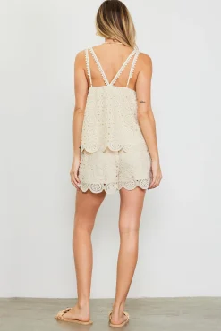 SKIES ARE BLUE Crochet Scalloped Hem Tank Top* Sleeveless Tops