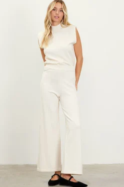 SKIES ARE BLUE Cropped Knit Pants* Pants