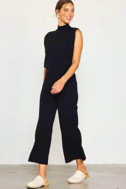 SKIES ARE BLUE Cropped Knit Pants* Pants