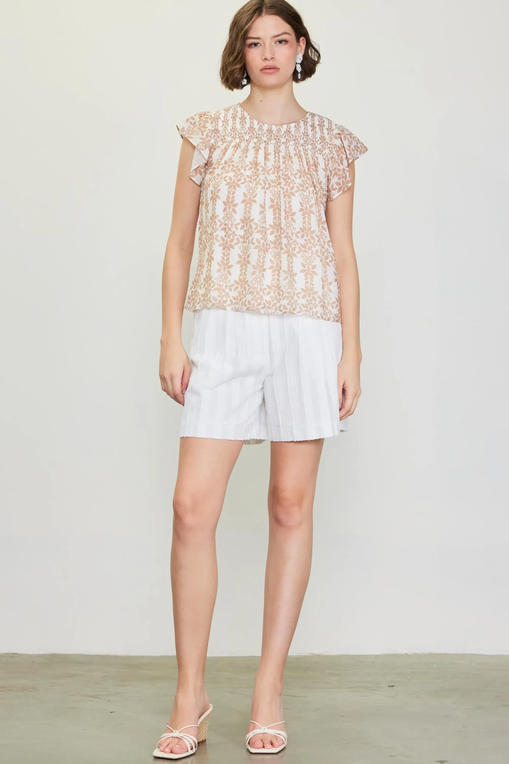 SKIES ARE BLUE Floral Print Smocked Yoke Top* Short Sleeve Tops