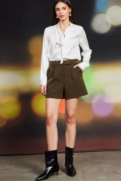 SKIES ARE BLUE High-Rise Pleated Knit Shorts* Shorts