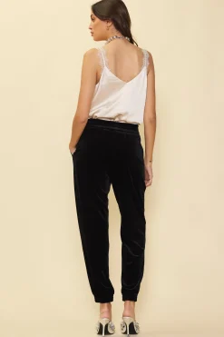 SKIES ARE BLUE Lace Trim Cami Top* Sleeveless Tops