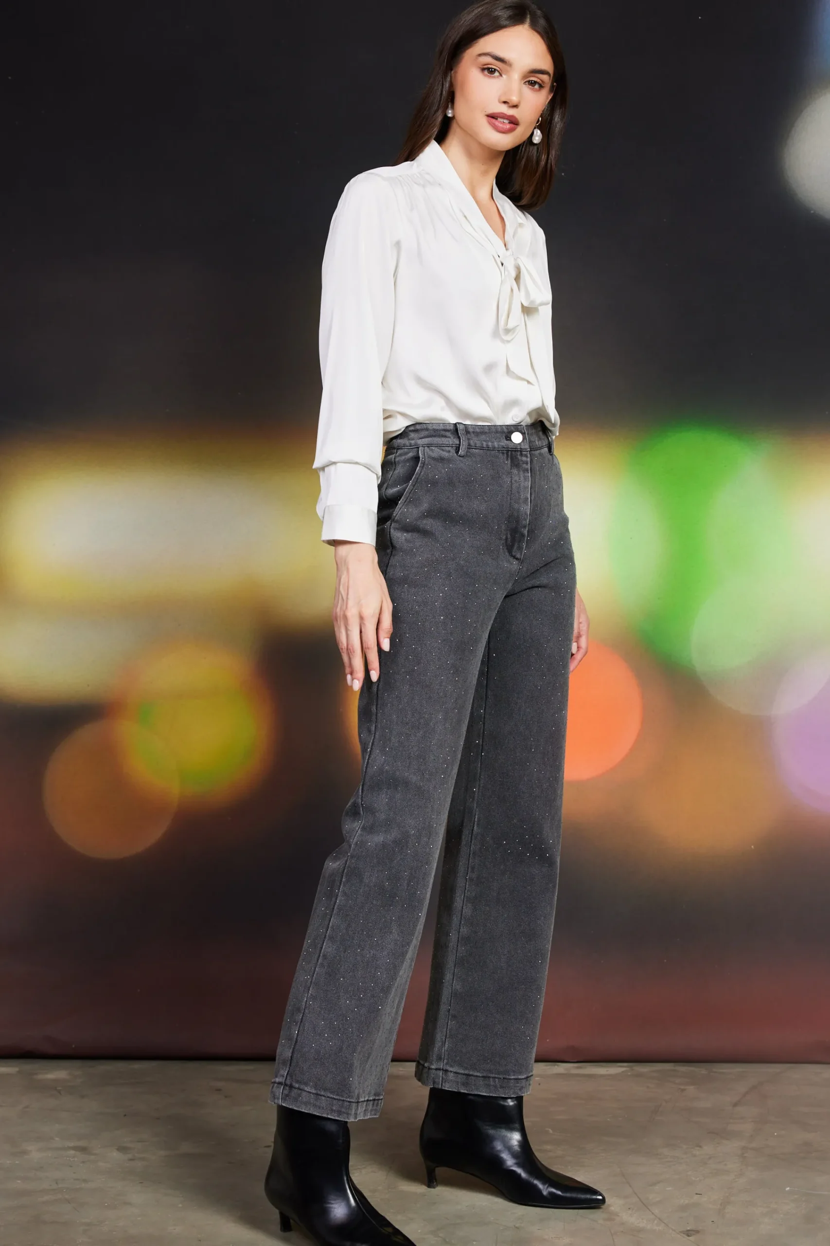 SKIES ARE BLUE Lydia Rhinestone Denim Pants* Pants