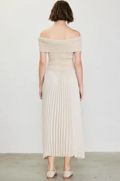 SKIES ARE BLUE Off Shoulder Mixed Media Pleated Dress* Midi Dresses