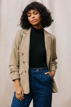 SKIES ARE BLUE Plaid Ruched Sleeve Tailored Blazer* Blazers