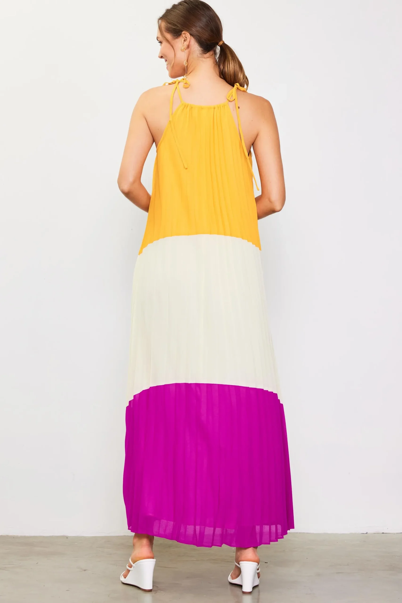 SKIES ARE BLUE Pleated Color Block Maxi Dress* Maxi Dresses