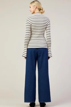 SKIES ARE BLUE Ribbed Flared Longsleeve Top* Long Sleeve Tops