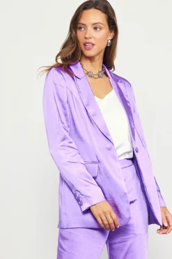 SKIES ARE BLUE Satin Tailored Blazer* Blazers
