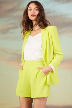 SKIES ARE BLUE Structured Shorts* Shorts