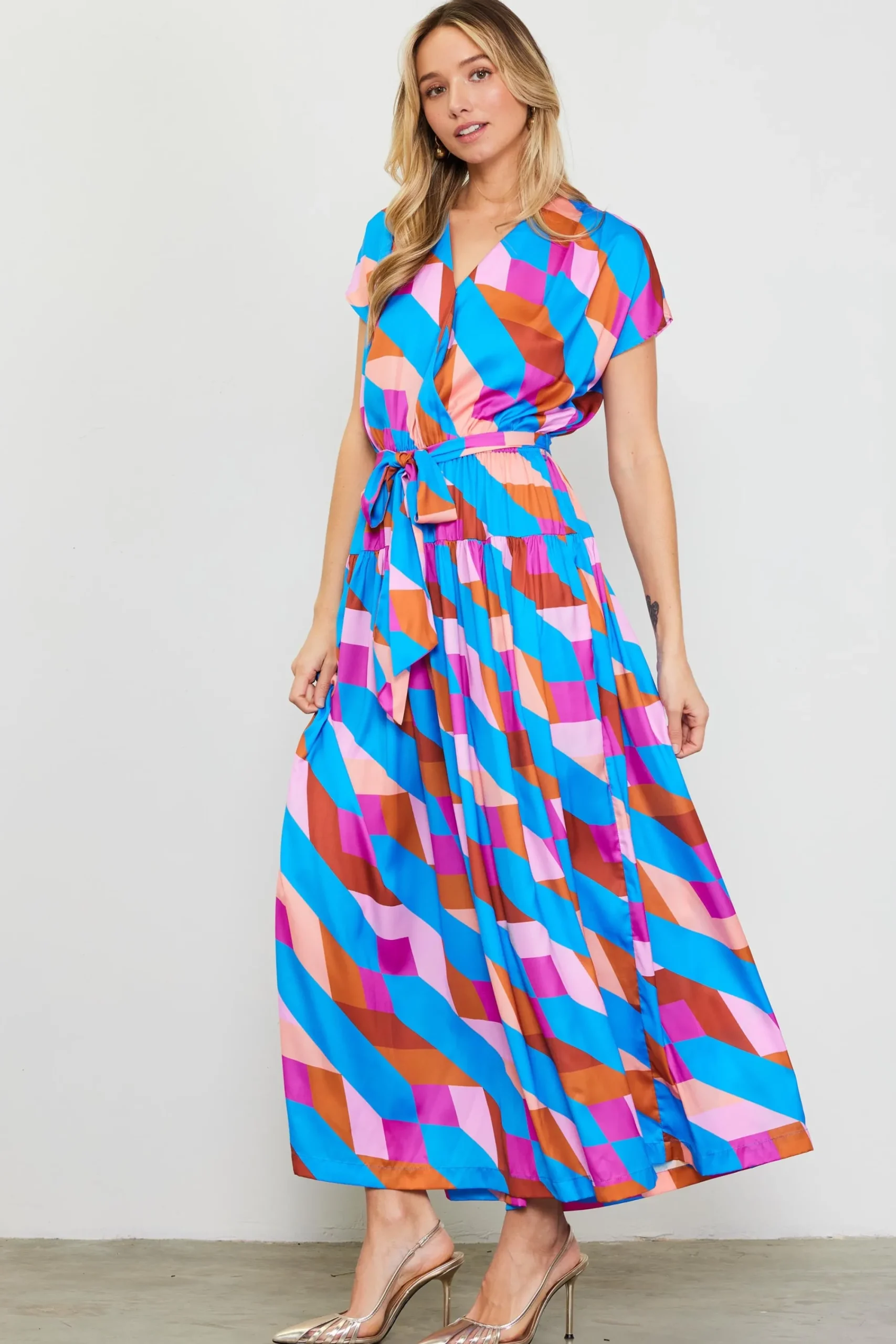 SKIES ARE BLUE Surplice Bodice Geometric Print Maxi Dress* Maxi Dresses