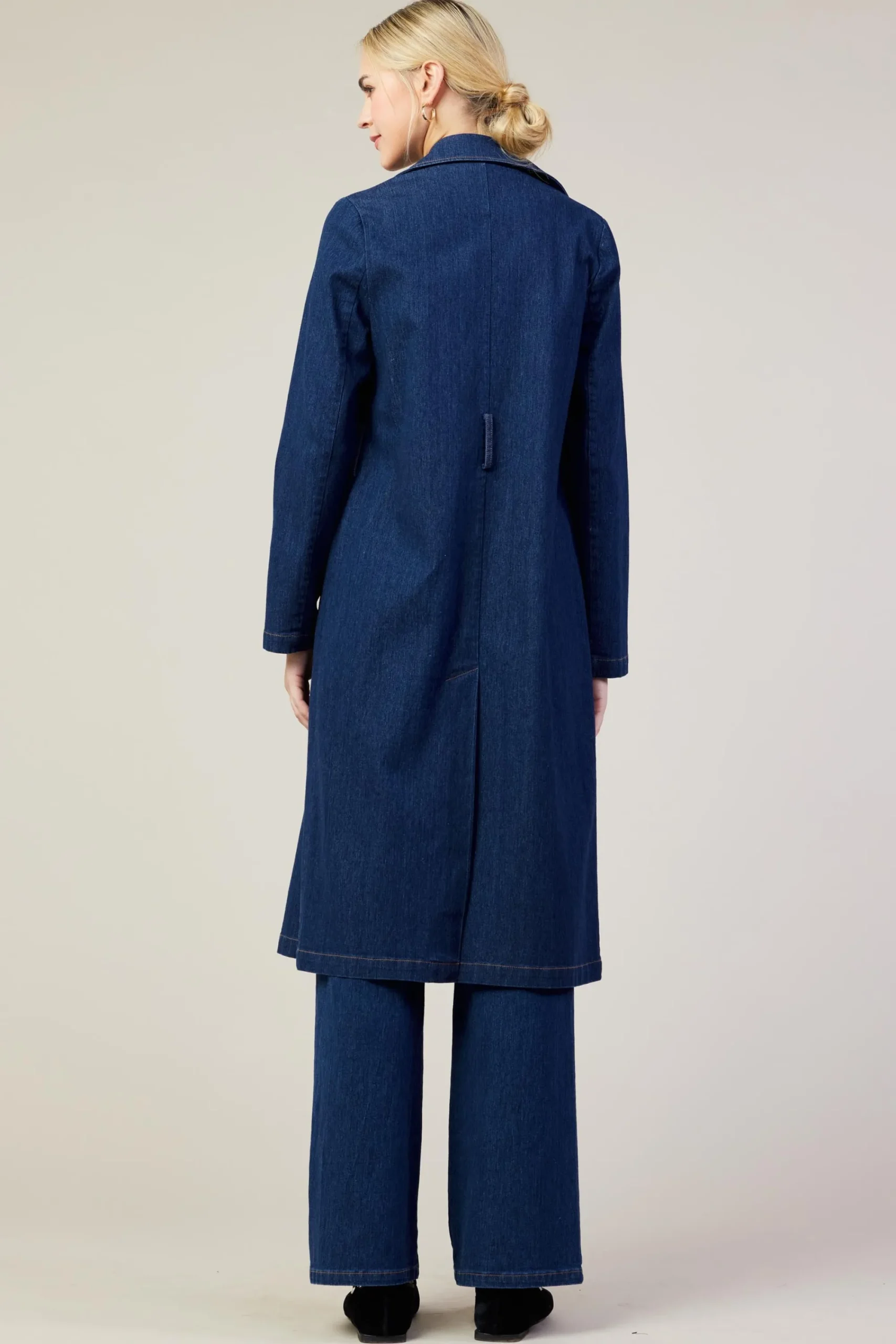 SKIES ARE BLUE Washed Denim Trench Coat* Outerwear